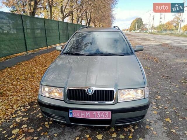 Шкода Октавия 2004 в Тернополе на Automoto.ua Зеленый Шкода Октавия, объемом двигателя 1.6 л и пробегом 232 тыс. км за 4599 $, фото 19 на Automoto.ua