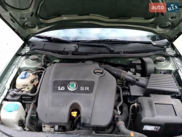 Шкода Октавия 2004 в Тернополе на Automoto.ua Зеленый Шкода Октавия, объемом двигателя 1.6 л и пробегом 232 тыс. км за 4599 $, фото 16 на Automoto.ua