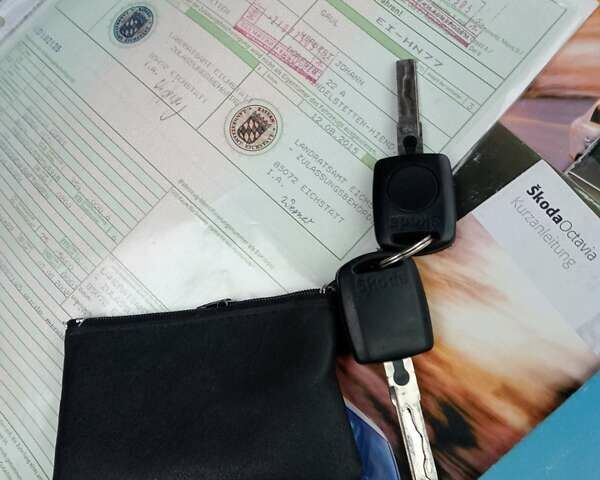 Шкода Октавия 2004 в Тернополе на Automoto.ua Зеленый Шкода Октавия, объемом двигателя 1.6 л и пробегом 232 тыс. км за 4599 $, фото 34 на Automoto.ua
