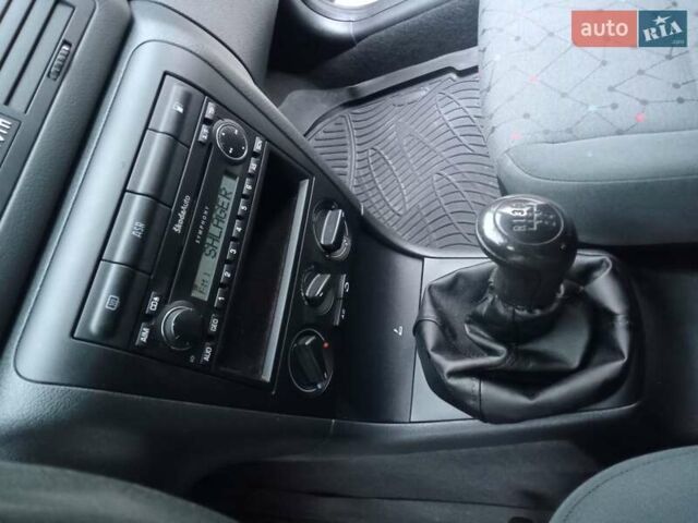 Зеленый Шкода Октавия, объемом двигателя 1.6 л и пробегом 231 тыс. км за 4950 $, фото 22 на Automoto.ua
