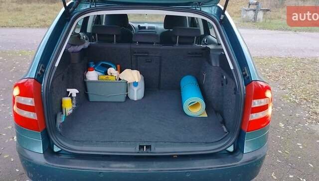 Зеленый Шкода Октавия, объемом двигателя 1.59 л и пробегом 250 тыс. км за 6000 $, фото 13 на Automoto.ua