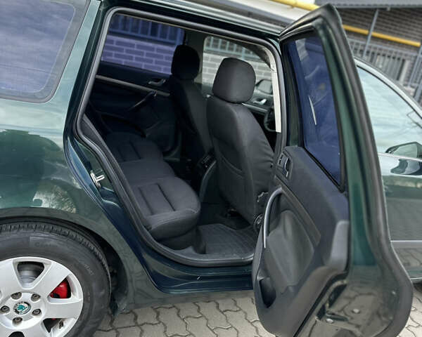 Зеленый Шкода Октавия, объемом двигателя 1.97 л и пробегом 280 тыс. км за 4999 $, фото 36 на Automoto.ua