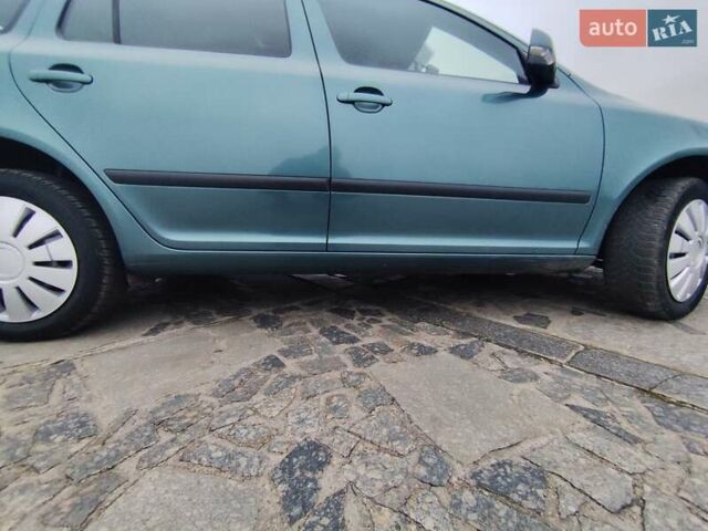 Зелений Шкода Октавія, об'ємом двигуна 1.6 л та пробігом 252 тис. км за 6550 $, фото 9 на Automoto.ua
