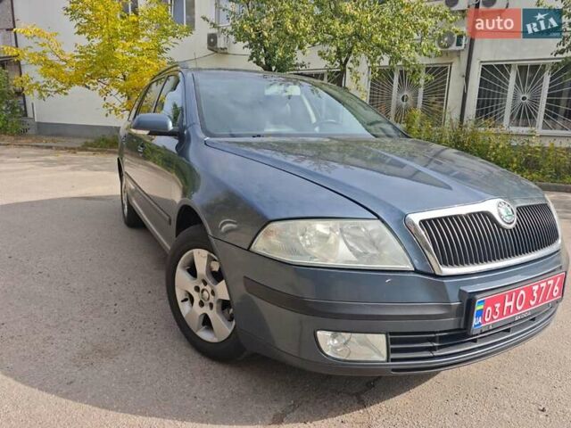 Зелений Шкода Октавія, об'ємом двигуна 1.6 л та пробігом 226 тис. км за 5200 $, фото 6 на Automoto.ua
