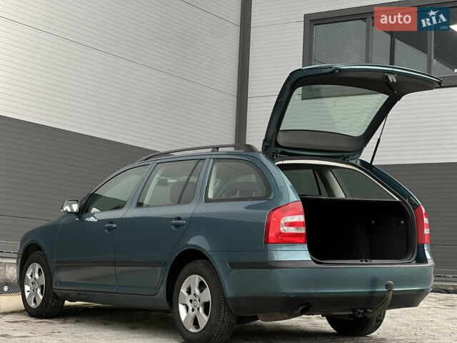 Зеленый Шкода Октавия, объемом двигателя 1.6 л и пробегом 245 тыс. км за 5200 $, фото 19 на Automoto.ua