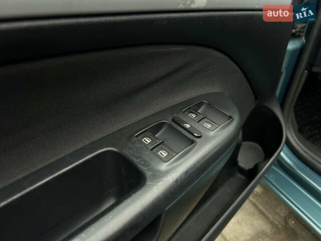 Зелений Шкода Октавія, об'ємом двигуна 1.6 л та пробігом 245 тис. км за 4999 $, фото 27 на Automoto.ua