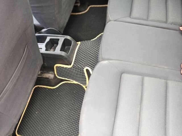 Зеленый Шкода Октавия, объемом двигателя 1.6 л и пробегом 300 тыс. км за 4700 $, фото 10 на Automoto.ua