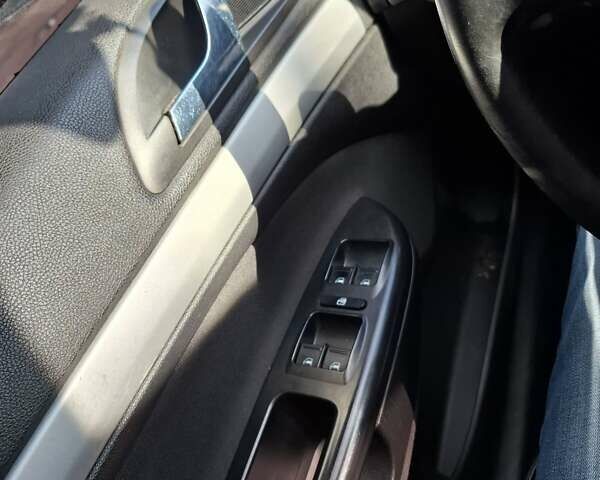 Зеленый Шкода Октавия, объемом двигателя 2 л и пробегом 249 тыс. км за 5999 $, фото 2 на Automoto.ua