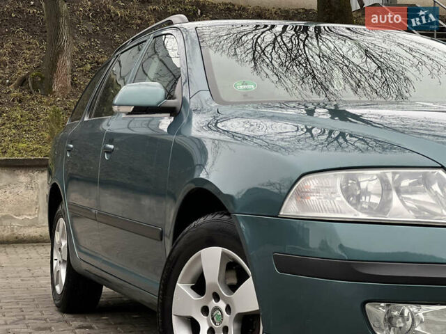 Зелений Шкода Октавія, об'ємом двигуна 1.6 л та пробігом 245 тис. км за 4999 $, фото 13 на Automoto.ua