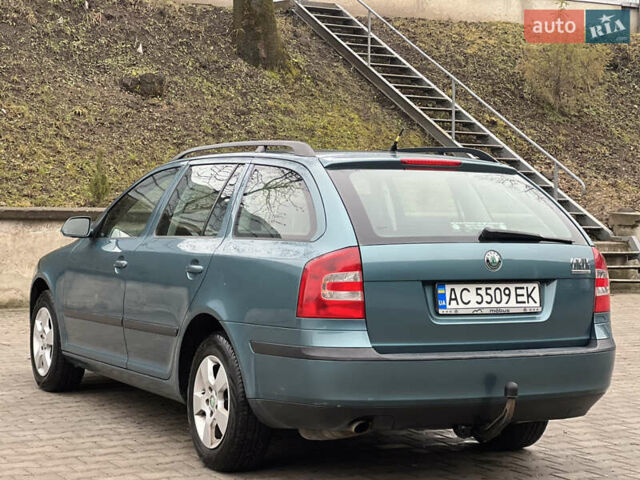 Зелений Шкода Октавія, об'ємом двигуна 1.6 л та пробігом 245 тис. км за 4999 $, фото 15 на Automoto.ua