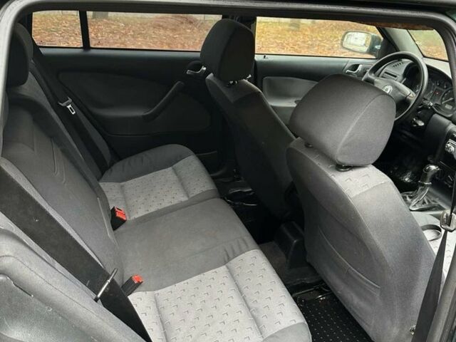 Шкода Октавия 2005 в Софиевке на Automoto.ua Зеленый Шкода Октавия, объемом двигателя 1.9 л и пробегом 200 тыс. км за 2500 $, фото 4 на Automoto.ua