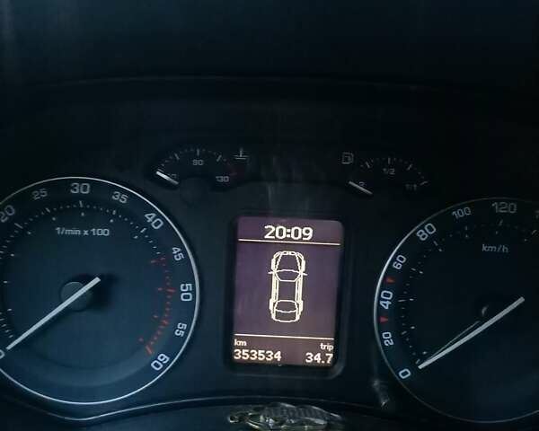 Зелений Шкода Октавія, об'ємом двигуна 1.97 л та пробігом 353 тис. км за 6000 $, фото 13 на Automoto.ua