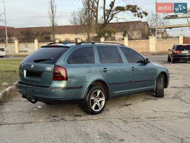 Зелений Шкода Октавія, об'ємом двигуна 2 л та пробігом 250 тис. км за 4499 $, фото 6 на Automoto.ua
