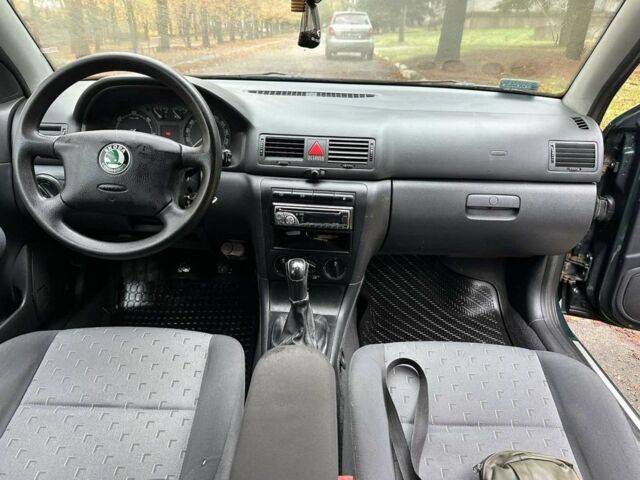 Шкода Октавия 2005 в Софиевке на Automoto.ua Зеленый Шкода Октавия, объемом двигателя 1.9 л и пробегом 200 тыс. км за 2500 $, фото 3 на Automoto.ua