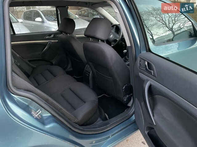 Зелений Шкода Октавія, об'ємом двигуна 1.6 л та пробігом 230 тис. км за 4600 $, фото 8 на Automoto.ua