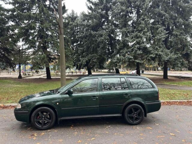 Шкода Октавия 2005 в Софиевке на Automoto.ua Зеленый Шкода Октавия, объемом двигателя 1.9 л и пробегом 200 тыс. км за 2500 $, фото 2 на Automoto.ua