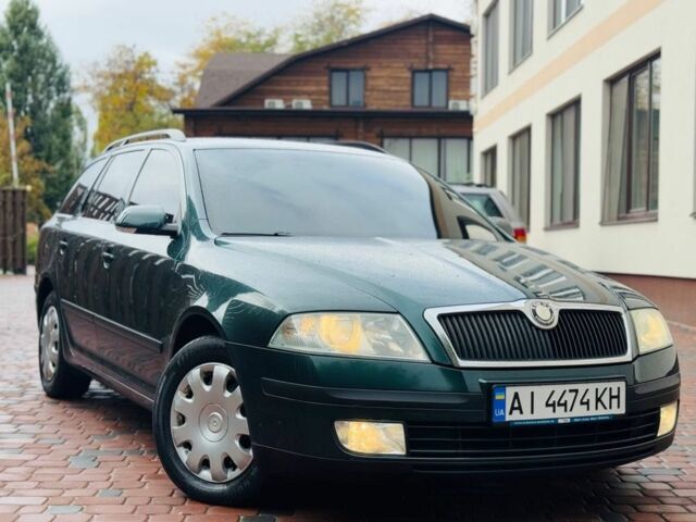 Зеленый Шкода Октавия, объемом двигателя 1.6 л и пробегом 200 тыс. км за 5700 $, фото 4 на Automoto.ua