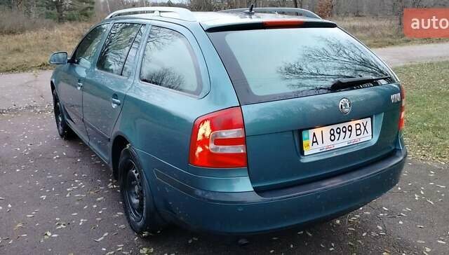 Зеленый Шкода Октавия, объемом двигателя 1.59 л и пробегом 250 тыс. км за 6000 $, фото 6 на Automoto.ua