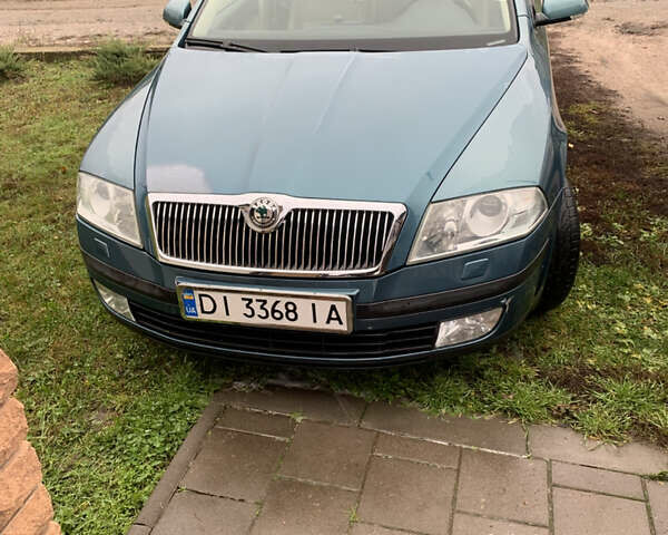 Зелений Шкода Октавія, об'ємом двигуна 2 л та пробігом 286 тис. км за 6600 $, фото 2 на Automoto.ua