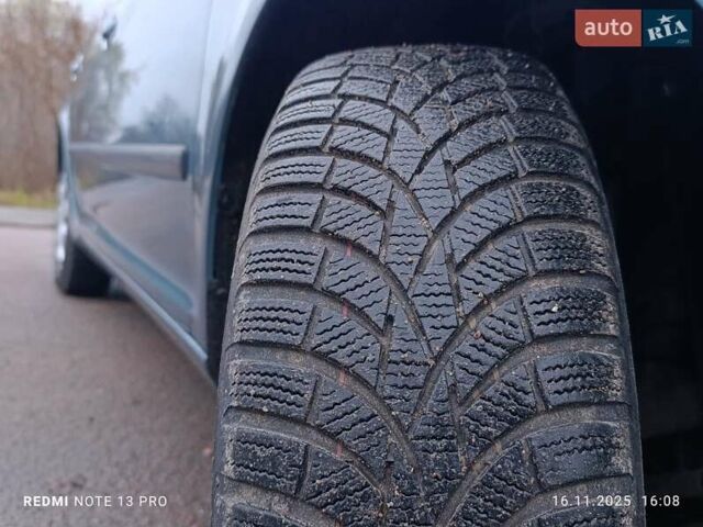 Зеленый Шкода Октавия, объемом двигателя 1.6 л и пробегом 203 тыс. км за 6000 $, фото 39 на Automoto.ua