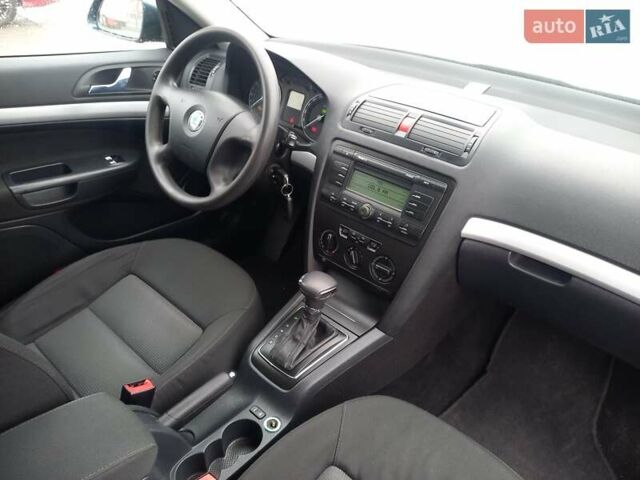 Зеленый Шкода Октавия, объемом двигателя 1.6 л и пробегом 193 тыс. км за 6550 $, фото 18 на Automoto.ua