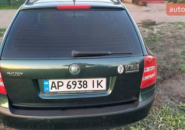 Зелений Шкода Октавія, об'ємом двигуна 1.6 л та пробігом 246 тис. км за 6450 $, фото 6 на Automoto.ua