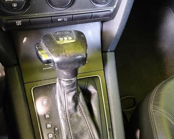 Зеленый Шкода Октавия, объемом двигателя 2 л и пробегом 201 тыс. км за 7192 $, фото 47 на Automoto.ua