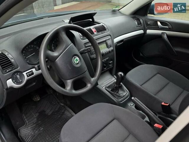 Зеленый Шкода Октавия, объемом двигателя 1.6 л и пробегом 218 тыс. км за 5450 $, фото 20 на Automoto.ua