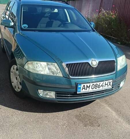 Зелений Шкода Октавія, об'ємом двигуна 1.6 л та пробігом 204 тис. км за 5700 $, фото 5 на Automoto.ua