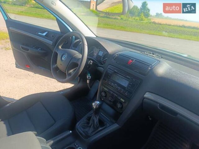 Зеленый Шкода Октавия, объемом двигателя 1.59 л и пробегом 309 тыс. км за 5650 $, фото 25 на Automoto.ua