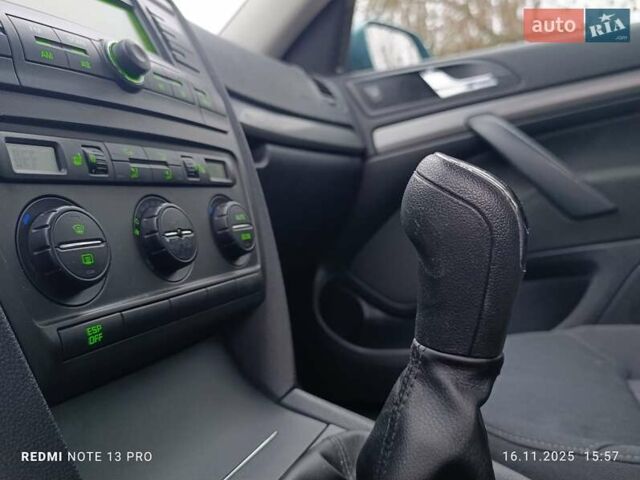Зеленый Шкода Октавия, объемом двигателя 1.6 л и пробегом 203 тыс. км за 6000 $, фото 28 на Automoto.ua