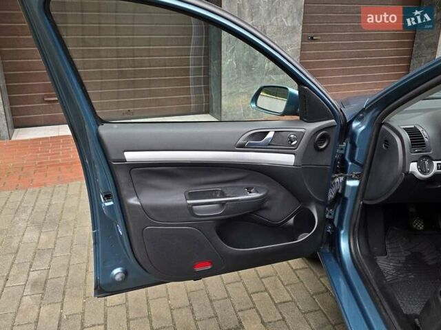 Зеленый Шкода Октавия, объемом двигателя 1.6 л и пробегом 218 тыс. км за 5450 $, фото 18 на Automoto.ua