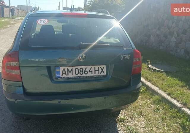 Зелений Шкода Октавія, об'ємом двигуна 1.6 л та пробігом 204 тис. км за 5700 $, фото 17 на Automoto.ua