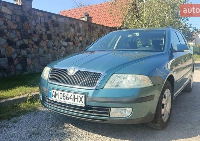 Зелений Шкода Октавія, об'ємом двигуна 1.6 л та пробігом 204 тис. км за 5700 $, фото 8 на Automoto.ua