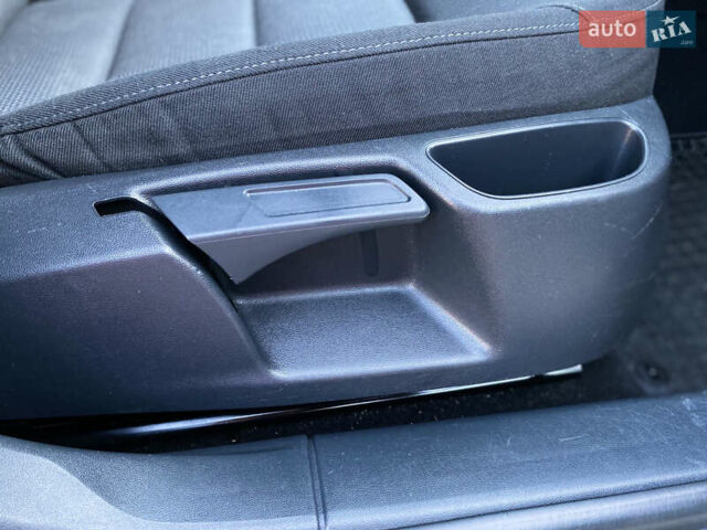 Зеленый Шкода Октавия, объемом двигателя 1.6 л и пробегом 264 тыс. км за 5250 $, фото 37 на Automoto.ua