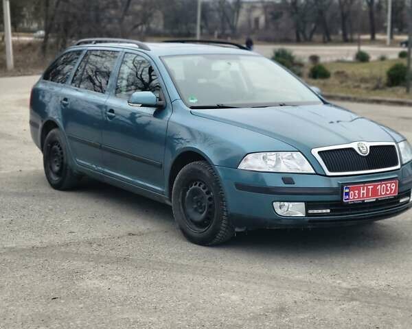 Зеленый Шкода Октавия, объемом двигателя 0 л и пробегом 248 тыс. км за 5500 $, фото 2 на Automoto.ua