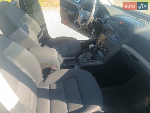 Зеленый Шкода Октавия, объемом двигателя 1.59 л и пробегом 309 тыс. км за 5650 $, фото 23 на Automoto.ua