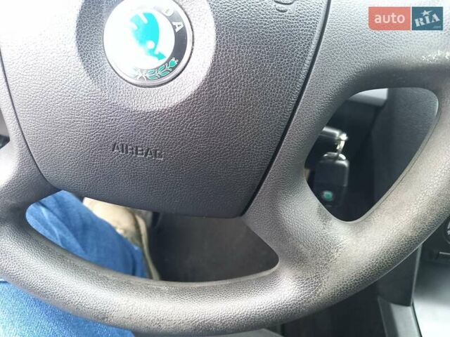 Зеленый Шкода Октавия, объемом двигателя 1.6 л и пробегом 193 тыс. км за 6550 $, фото 28 на Automoto.ua