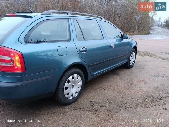 Зеленый Шкода Октавия, объемом двигателя 1.6 л и пробегом 203 тыс. км за 6000 $, фото 9 на Automoto.ua