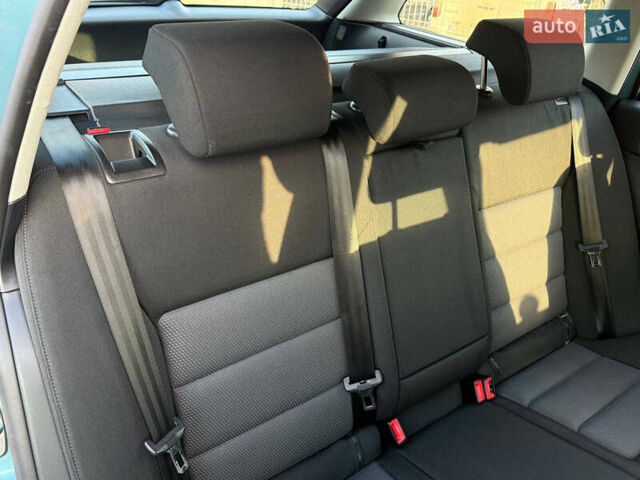 Зеленый Шкода Октавия, объемом двигателя 1.6 л и пробегом 167 тыс. км за 7999 $, фото 125 на Automoto.ua