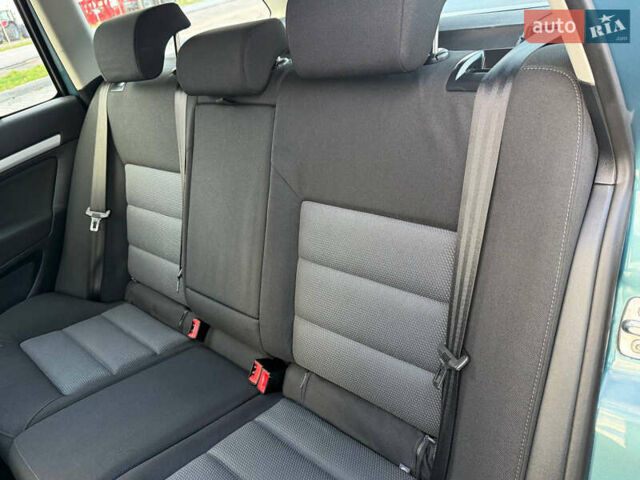 Зелений Шкода Октавія, об'ємом двигуна 1.6 л та пробігом 167 тис. км за 7777 $, фото 120 на Automoto.ua