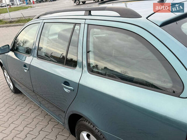 Зеленый Шкода Октавия, объемом двигателя 1.6 л и пробегом 167 тыс. км за 7999 $, фото 52 на Automoto.ua