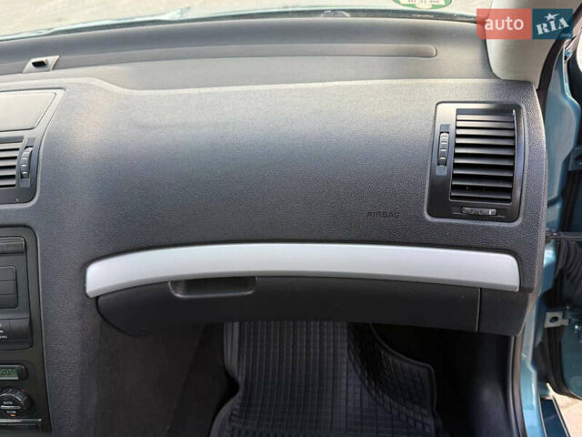 Зелений Шкода Октавія, об'ємом двигуна 1.6 л та пробігом 167 тис. км за 7777 $, фото 58 на Automoto.ua