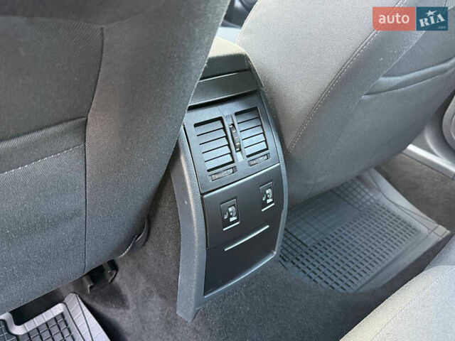 Зелений Шкода Октавія, об'ємом двигуна 1.6 л та пробігом 167 тис. км за 7777 $, фото 126 на Automoto.ua