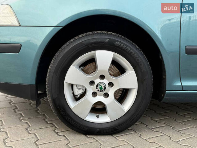 Зелений Шкода Октавія, об'ємом двигуна 1.6 л та пробігом 167 тис. км за 7777 $, фото 71 на Automoto.ua