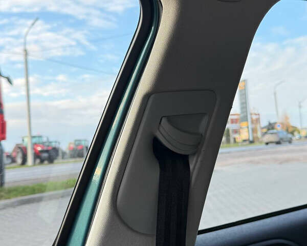 Зелений Шкода Октавія, об'ємом двигуна 1.6 л та пробігом 167 тис. км за 7777 $, фото 50 на Automoto.ua