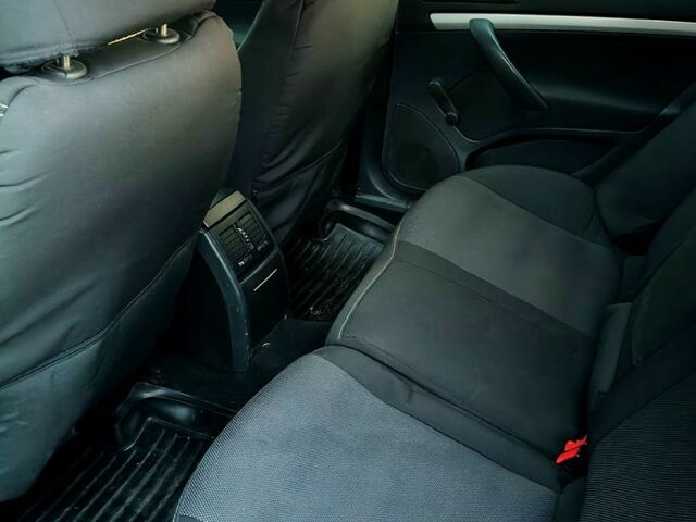 Зеленый Шкода Октавия, объемом двигателя 2 л и пробегом 198 тыс. км за 6000 $, фото 3 на Automoto.ua