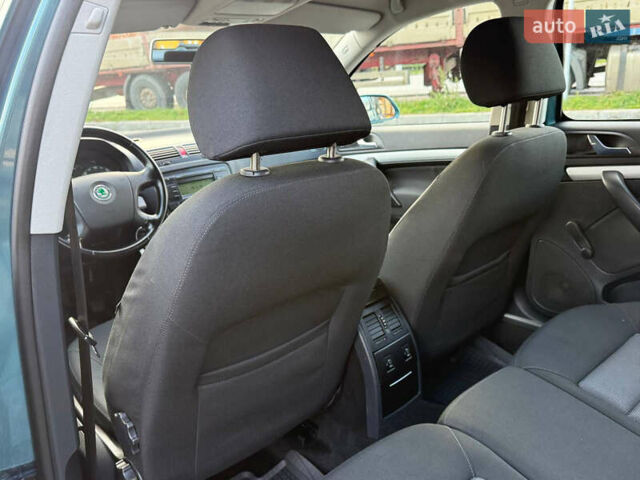 Зелений Шкода Октавія, об'ємом двигуна 1.6 л та пробігом 167 тис. км за 7777 $, фото 119 на Automoto.ua