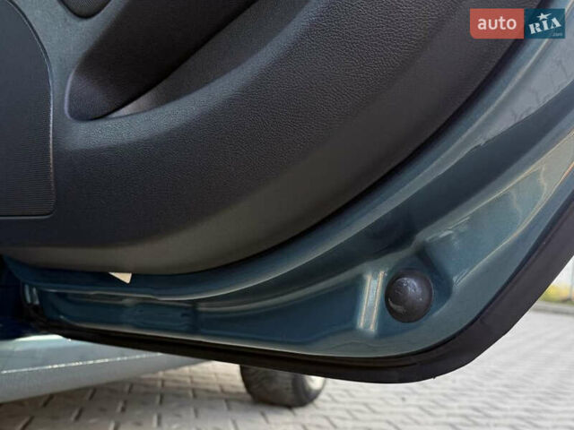 Зеленый Шкода Октавия, объемом двигателя 1.6 л и пробегом 167 тыс. км за 7999 $, фото 117 на Automoto.ua