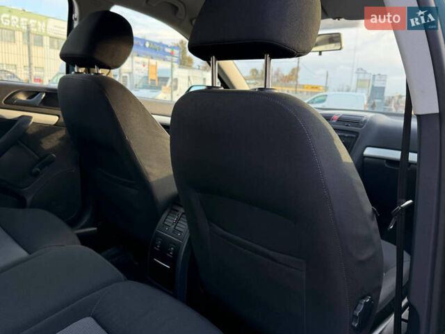 Зелений Шкода Октавія, об'ємом двигуна 1.6 л та пробігом 167 тис. км за 7777 $, фото 144 на Automoto.ua